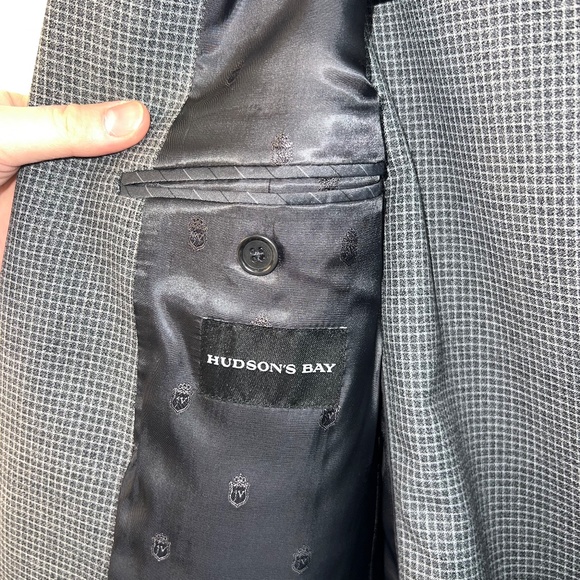 John Varvatos Star - Canadian Made Grey Blazer - 40S - 100% Wool - 80% OFF SALE! - Picture 6 of 7